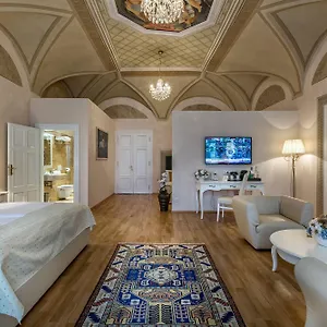Hotel Little King U Malvaze, Praha
